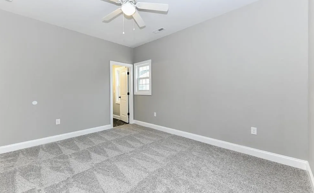 201 Huffman St - Photo 7 of 15