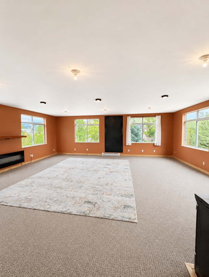 1055 W Sussex Ave #B - Photo 7 of 13