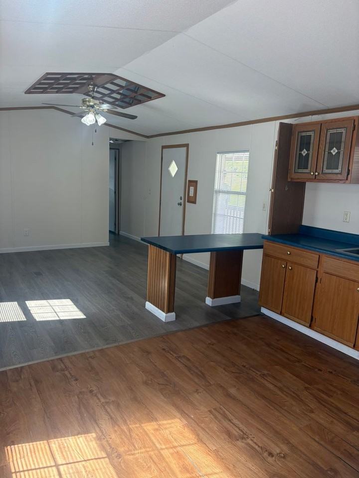 25 Alice Ct - Photo 2 of 8