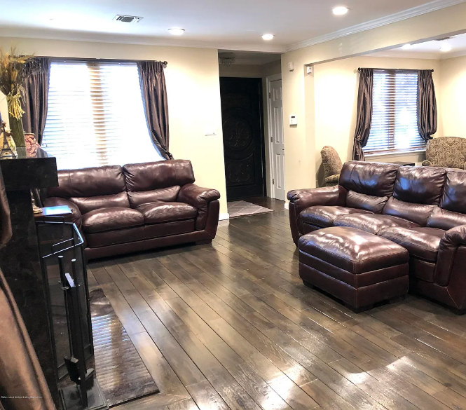 207 Allison Ave - Photo 6 of 14