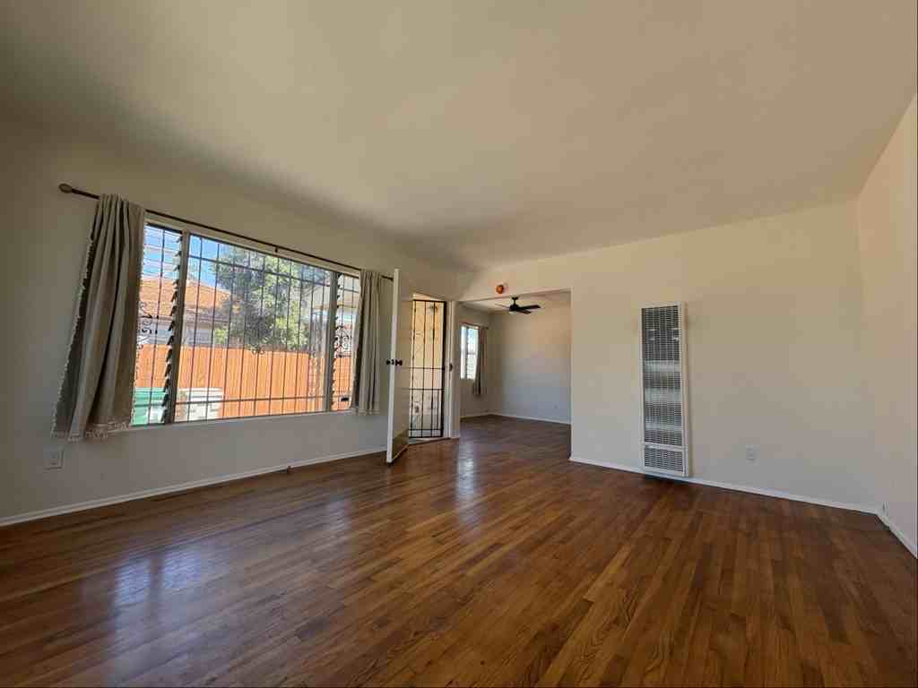 2627 Madison Ave - Photo 3 of 16