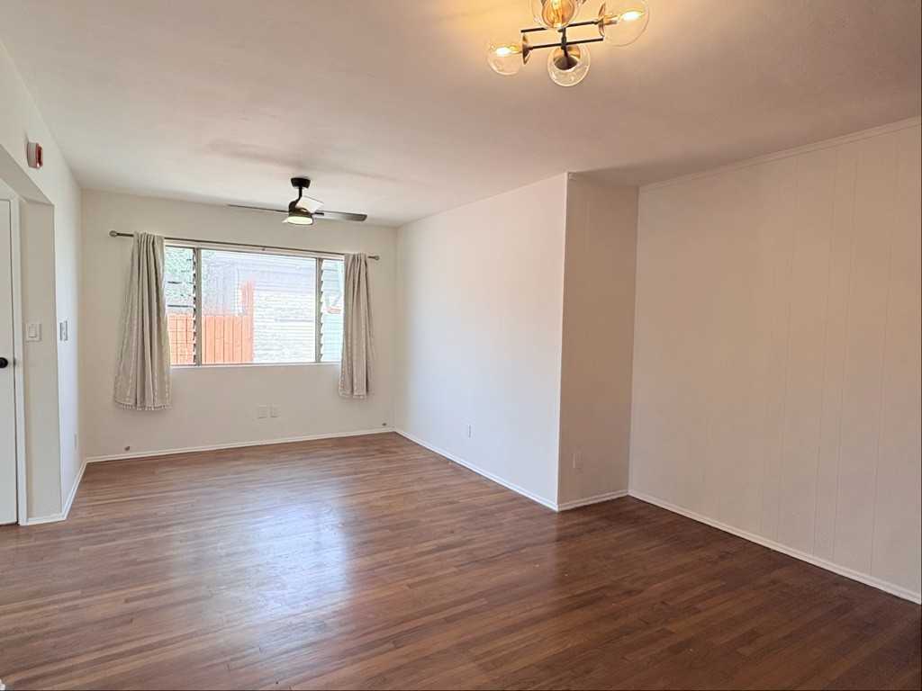 2627 Madison Ave - Photo 4 of 16