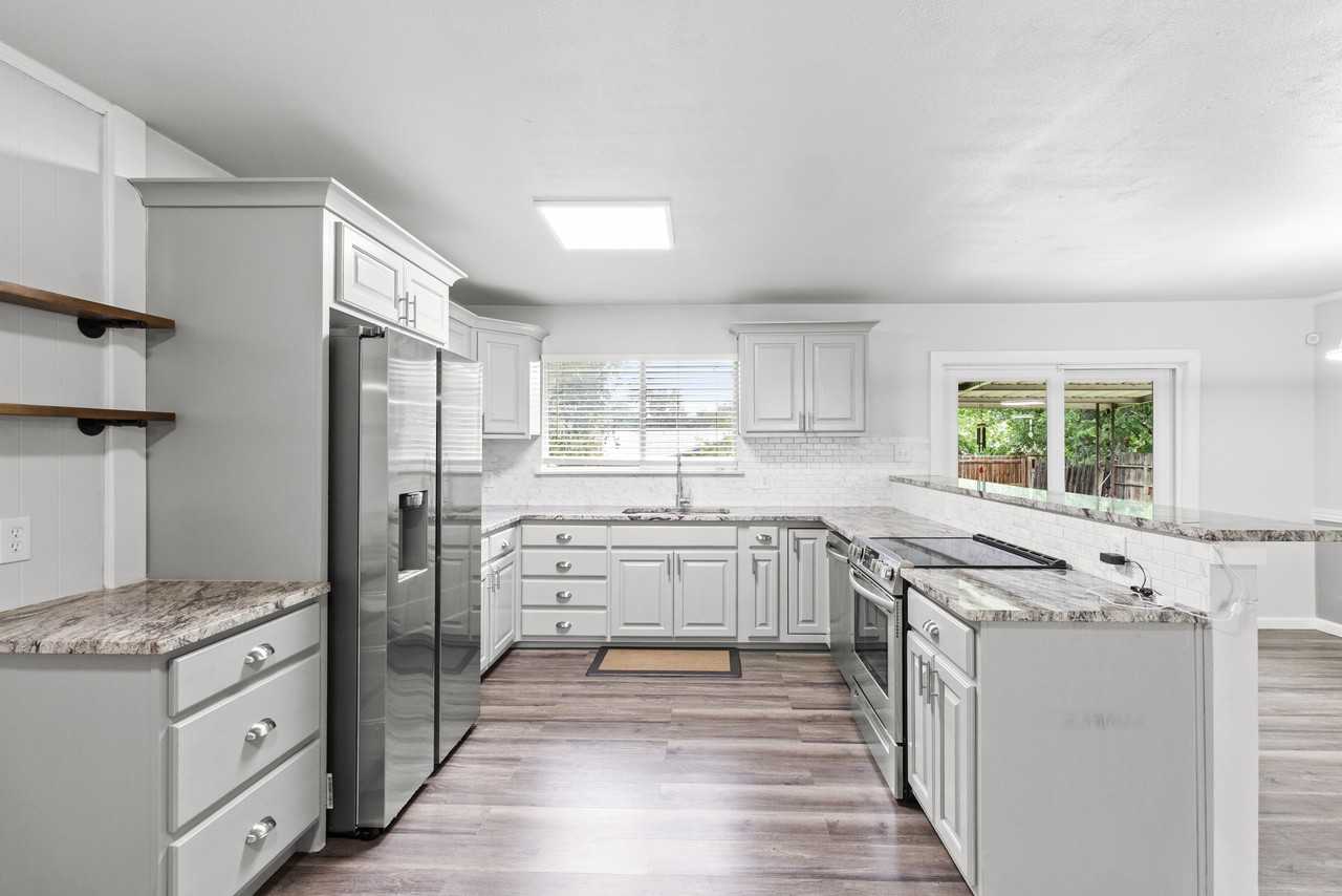 6027 Forest Shadow St #NA - Photo 4 of 17
