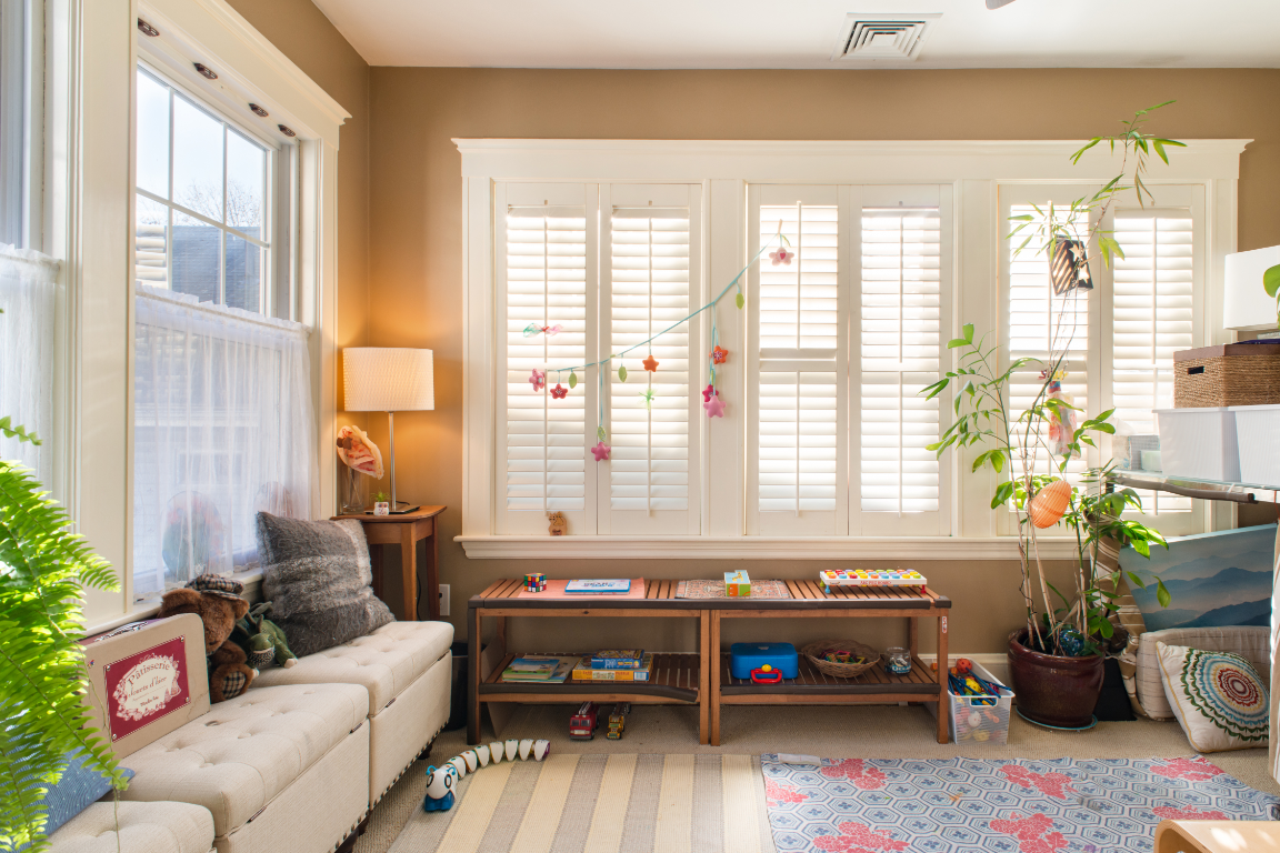 211 Common St #2 - Photo 5 of 16