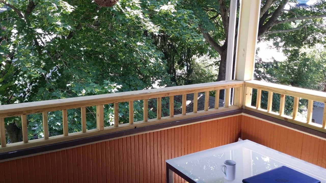 211 Common St #2 - Photo 4 of 16