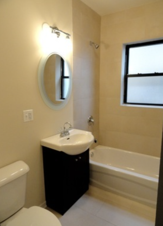 2803 W Lawrence Ave #D1N - Photo 6 of 12
