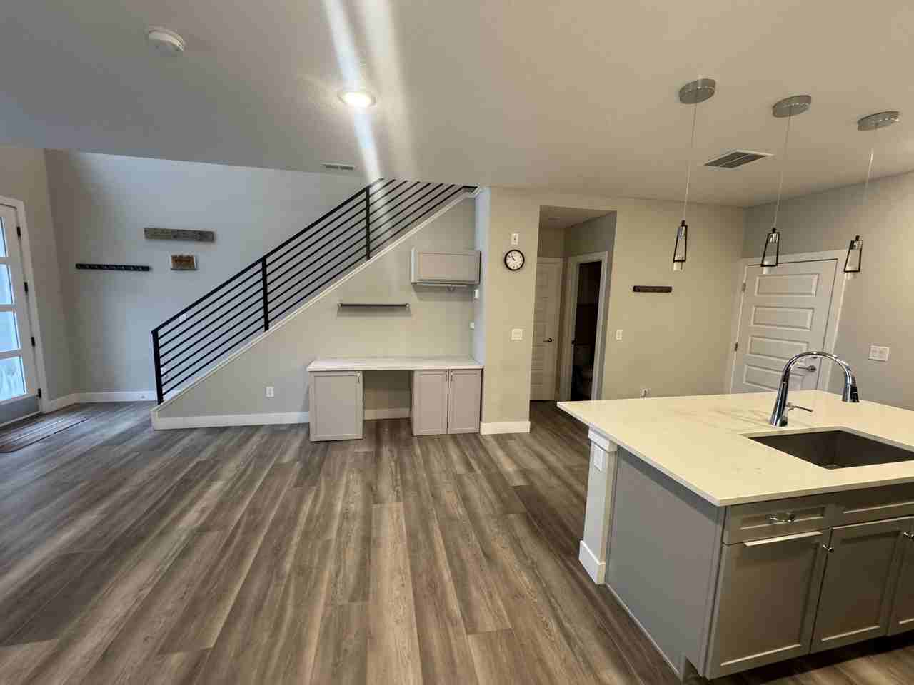 16320 Alzere Pl #16320 - Photo 4 of 14