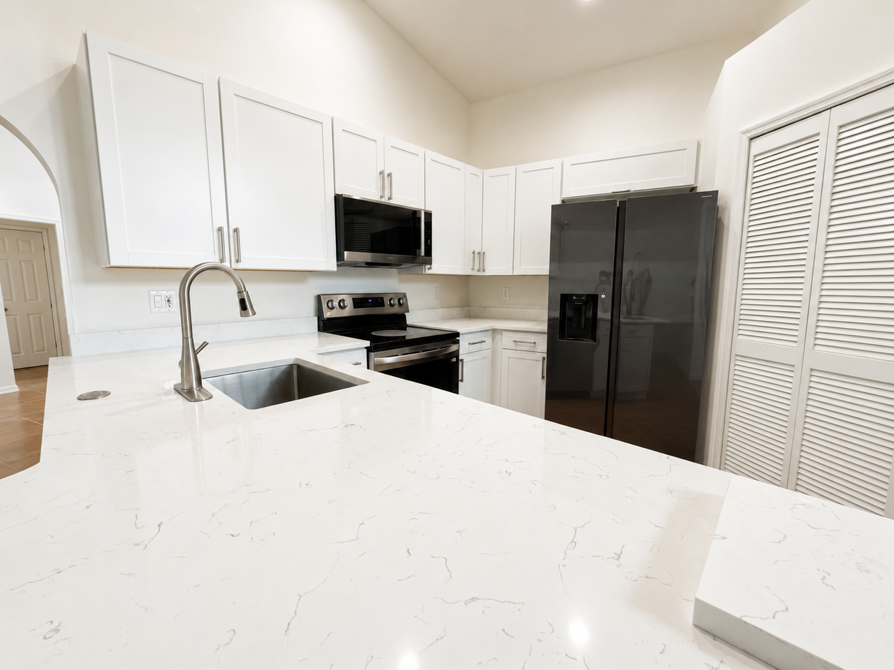 11387 Waterford Village Dr #NA - Photo 2 of 15