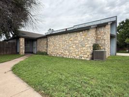 featured image of 1001 Todd Ln