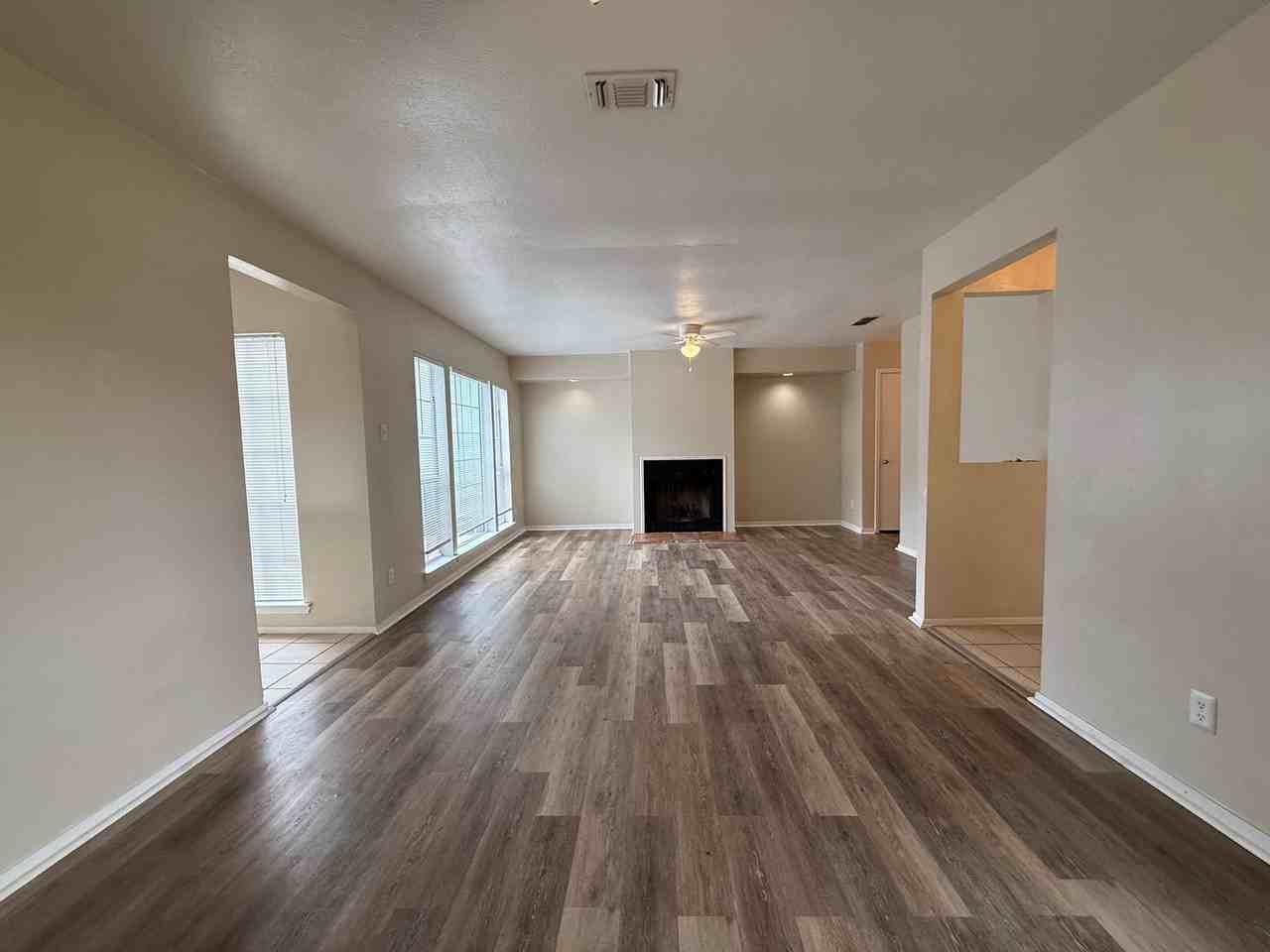 1001 Todd Ln - Photo 2 of 18