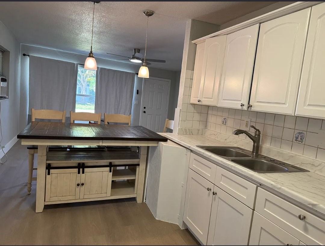 2621 Ne 8th Ave #NA - Photo 4 of 7