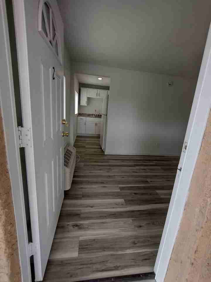 1909 N 25th Pl #2 - Photo 2 of 17