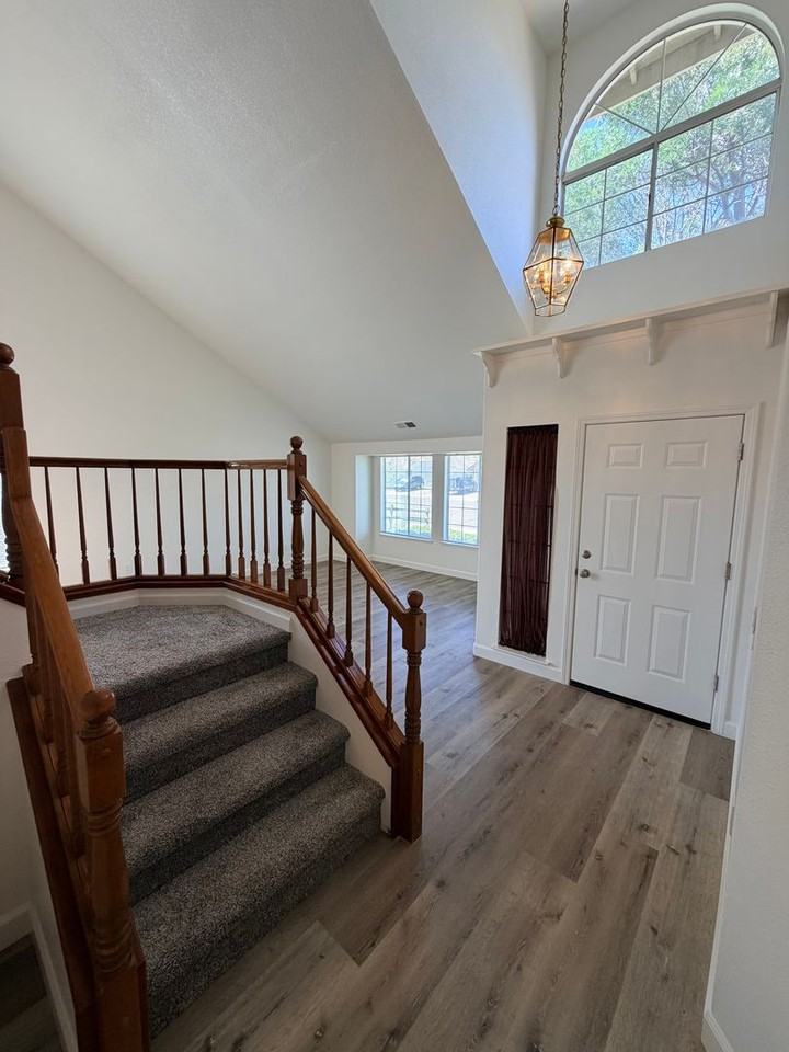 1311 Saint Francis Dr - Photo 7 of 50