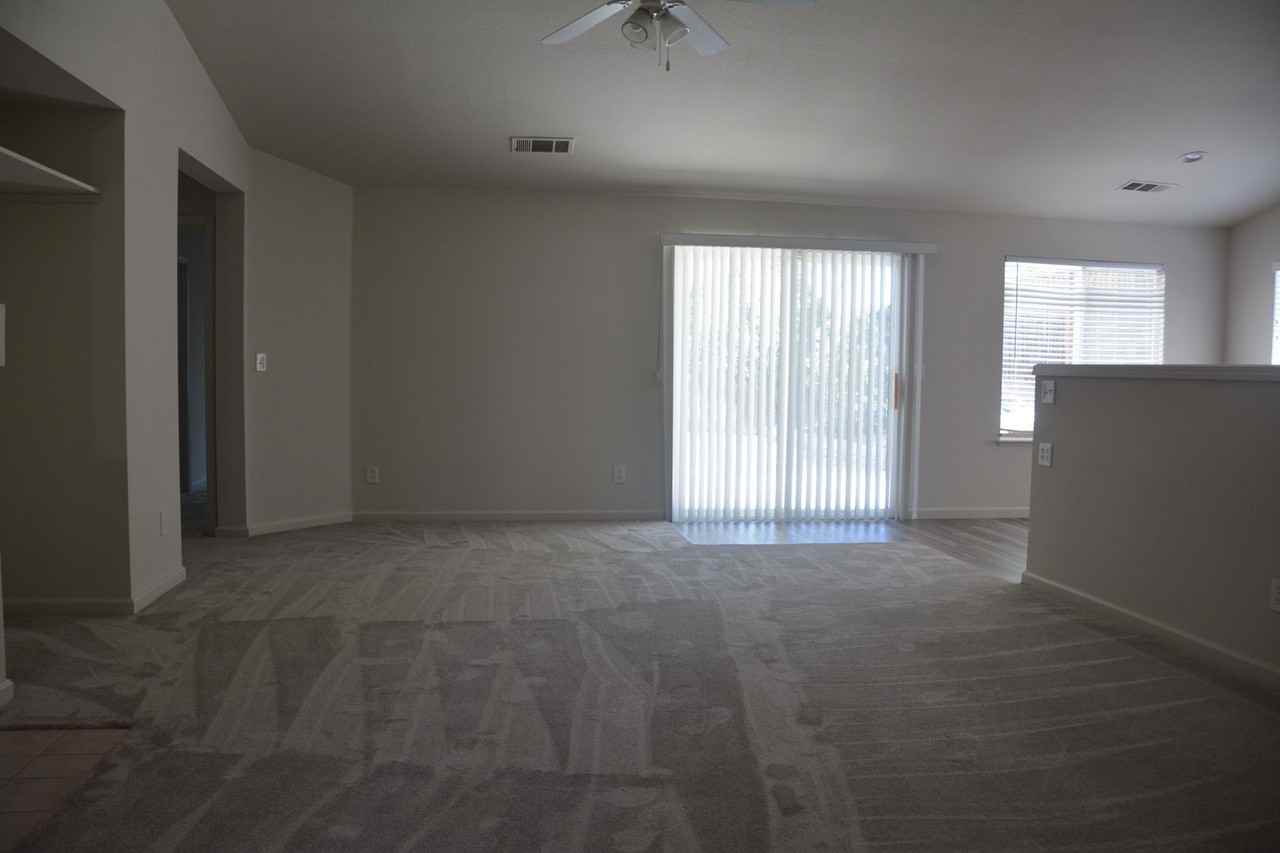 5163 Tehachapi Way - Photo 5 of 32