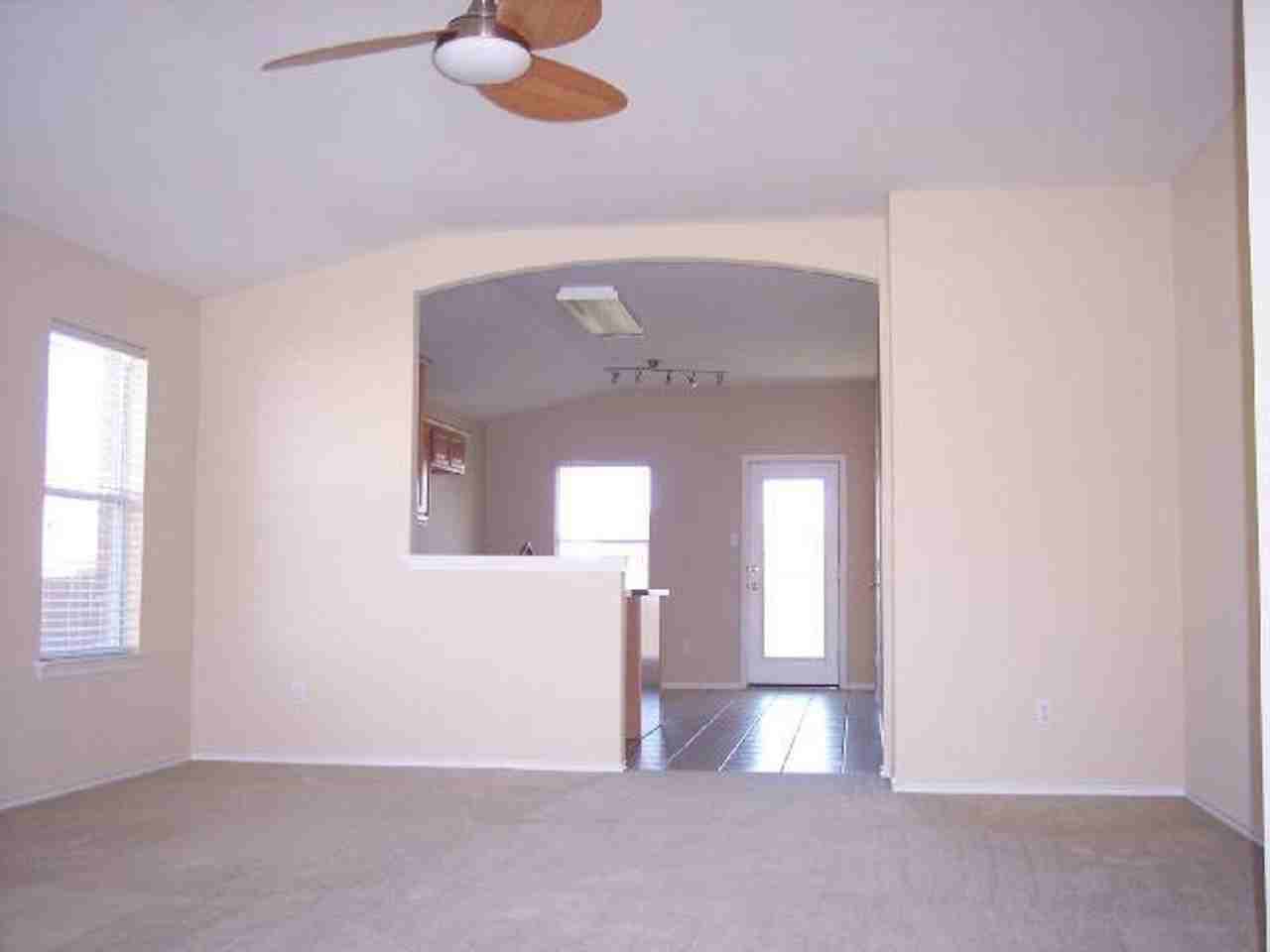 208 Carol Ave - Photo 2 of 3