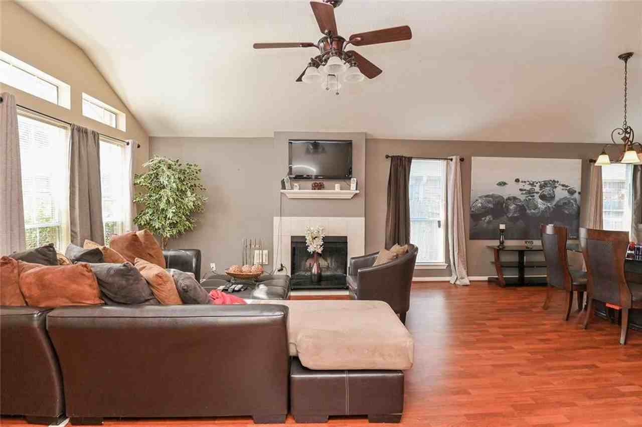 18446 S Wimbledon Dr - Photo 3 of 24