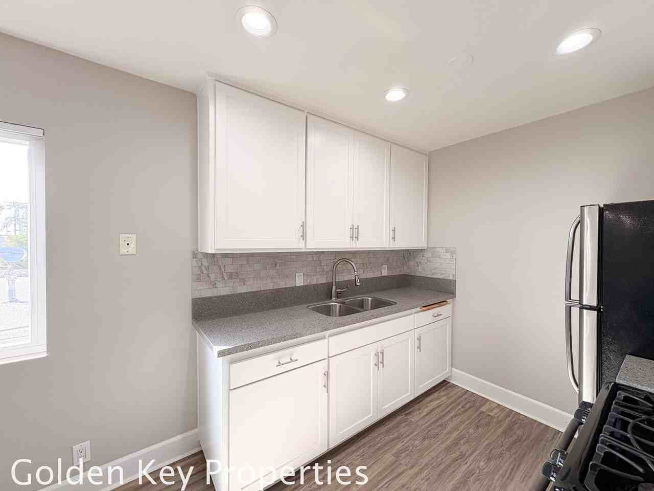 225 S Ditmar St #J - Photo 4 of 14