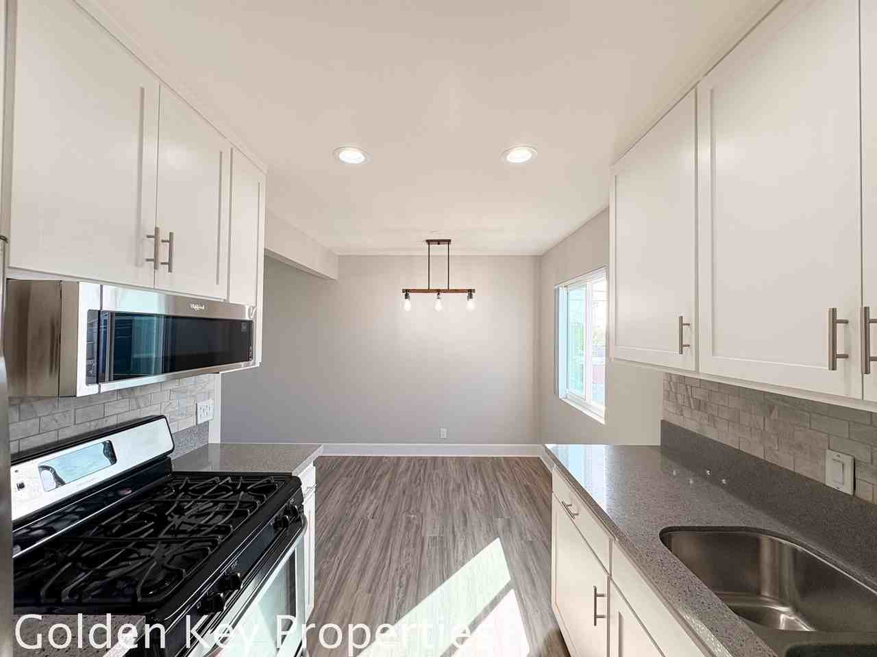 225 S Ditmar St #J - Photo 5 of 14