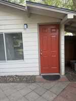 featured image of 412 Nw Manzanita Ave