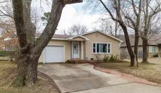 1144 N Vista Pl - Photo 1 of 1