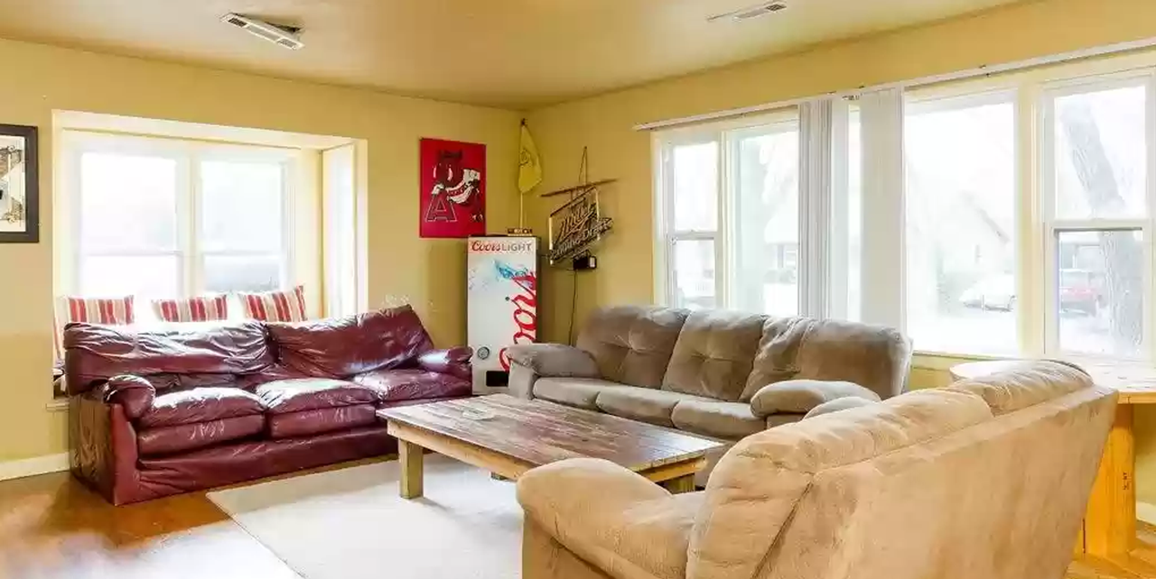 1144 N Vista Pl - Photo 4 of 22