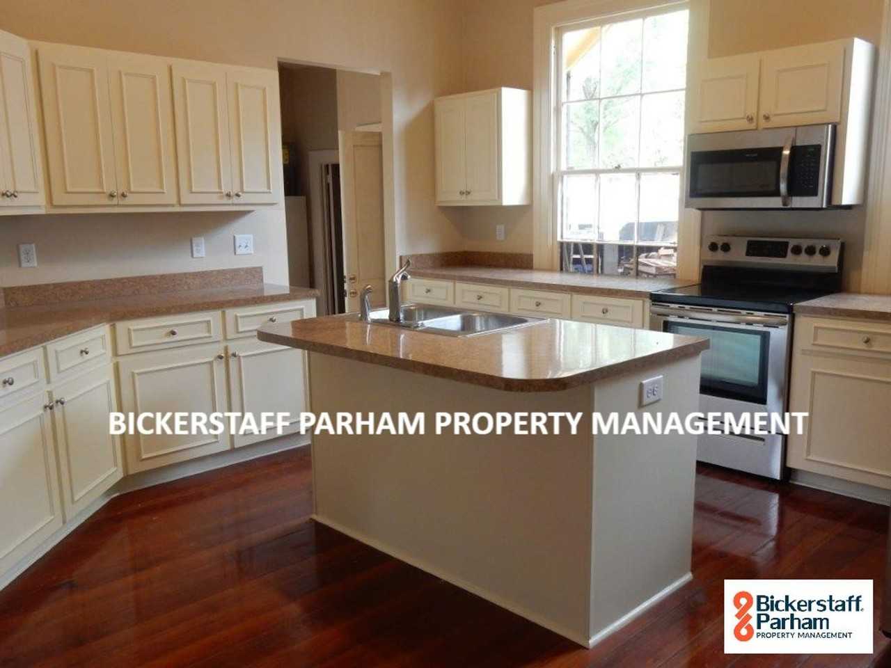 527 1st Ave - Photo 3 of 25