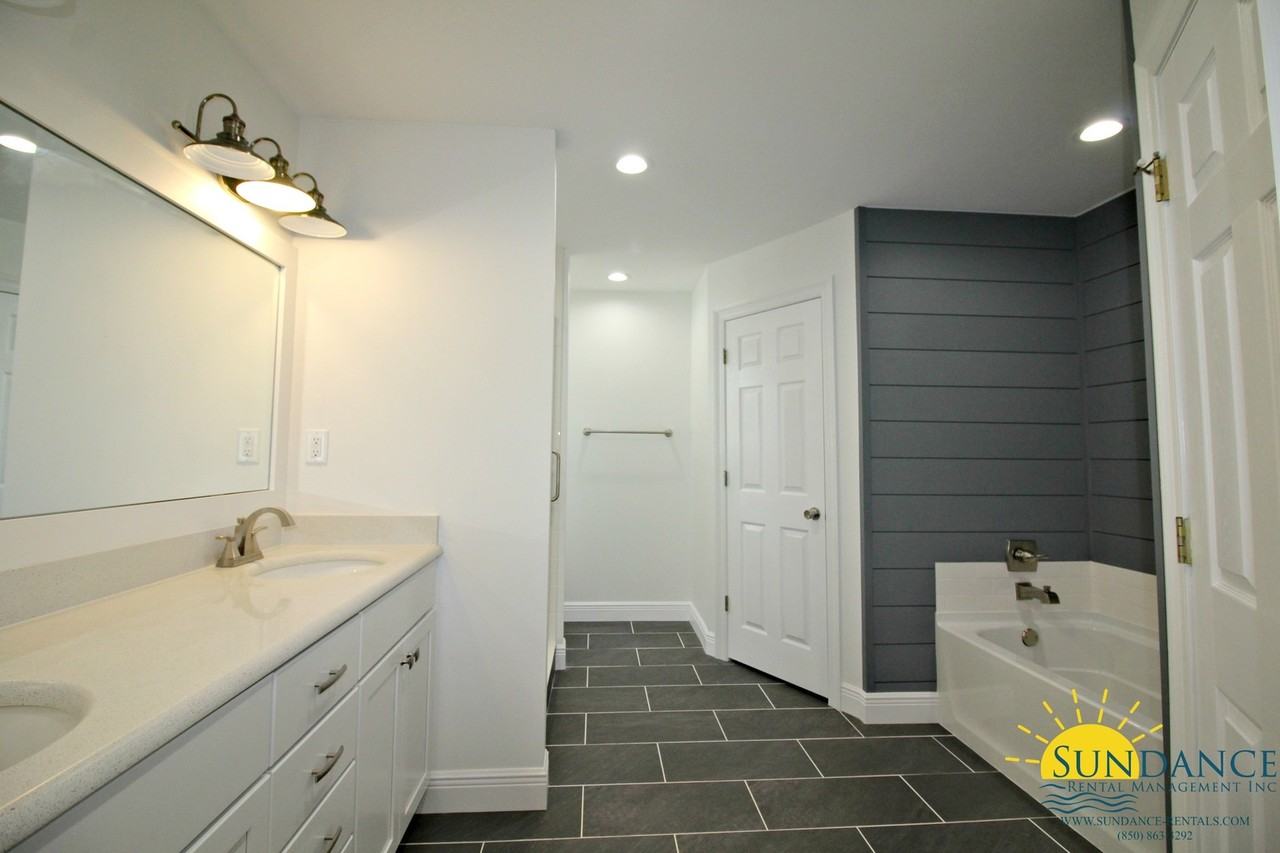 4214 Mainsail Dr - Photo 7 of 15