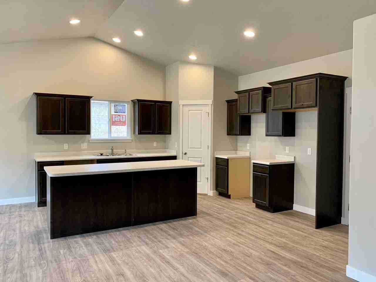 204 Tram Rock Rd - Photo 2 of 26