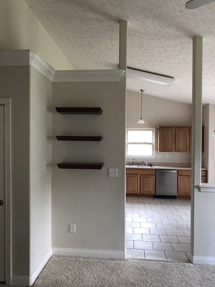 1414 Shining Armor Ln - Photo 7 of 8