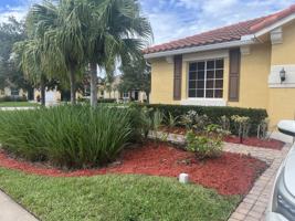 featured image of 6510 Oxford Cir #101