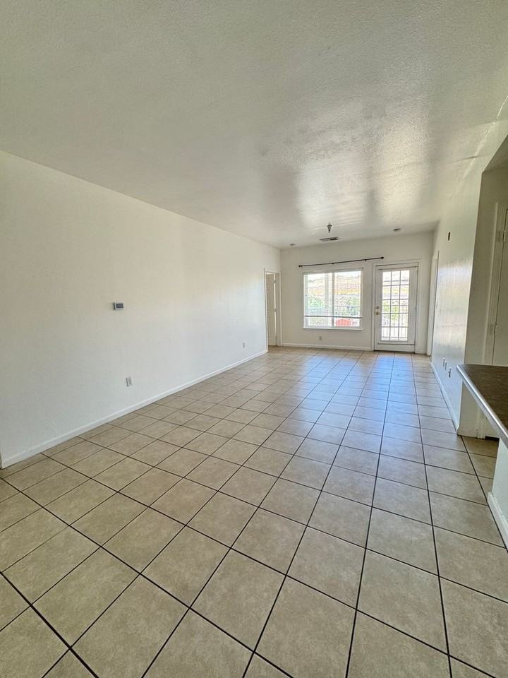 200 Talus Way #302 - Photo 3 of 10