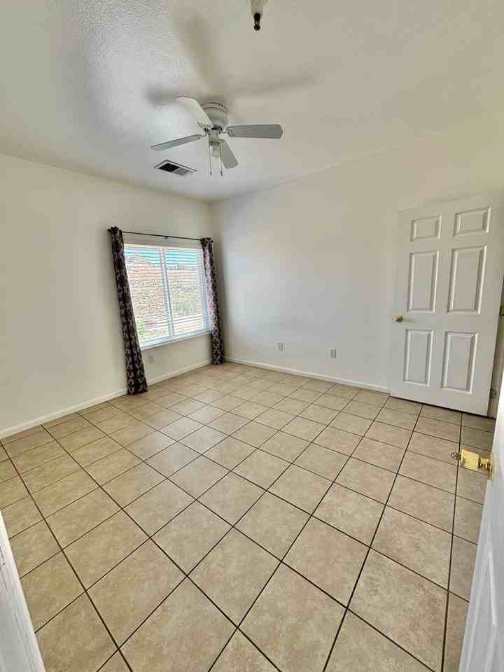 200 Talus Way #302 - Photo 7 of 10