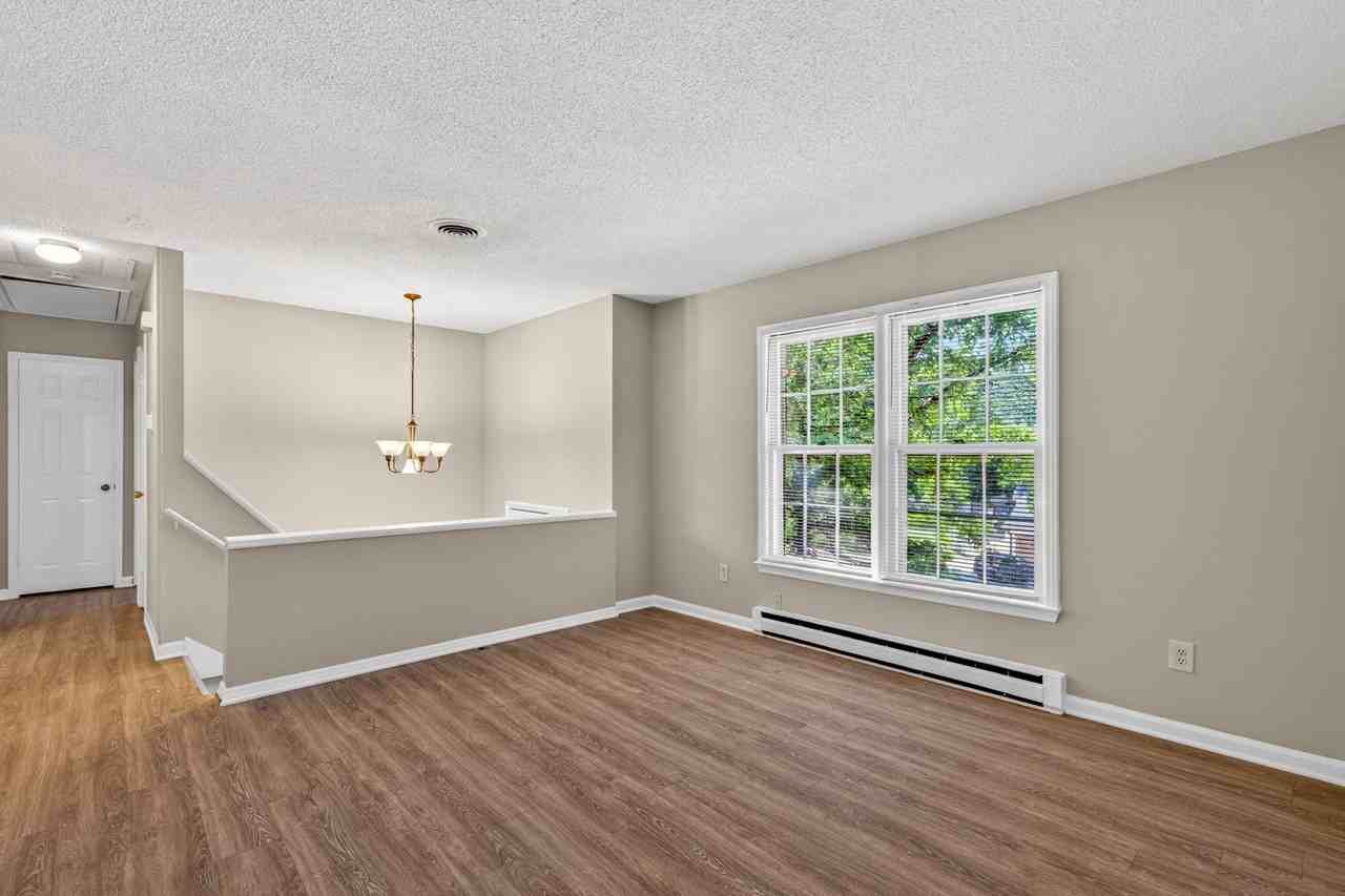 4725 Pennoak Rd - Photo 4 of 36
