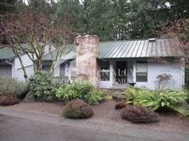 featured image of 3604 Harborcrest Ct Nw
