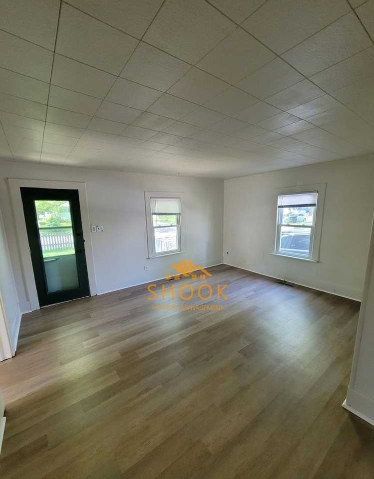 507 N 27th St - Photo 3 of 11