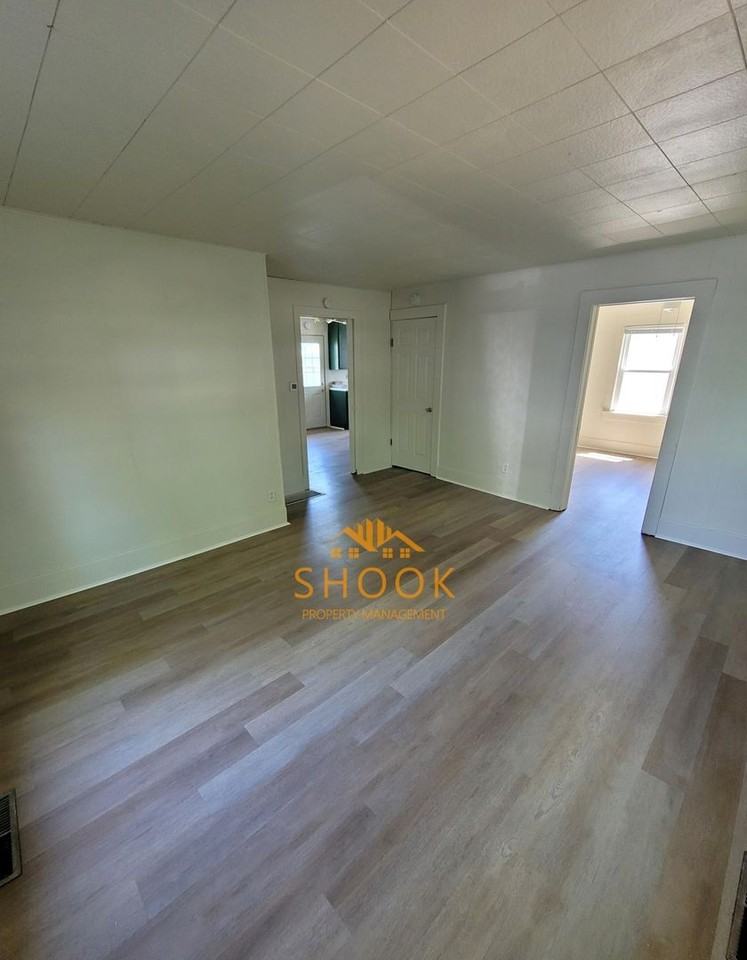 507 N 27th St - Photo 4 of 11