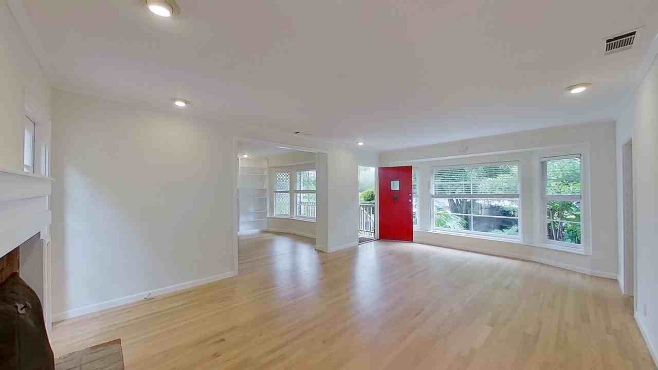 2806 Foothill Rd - Photo 5 of 26