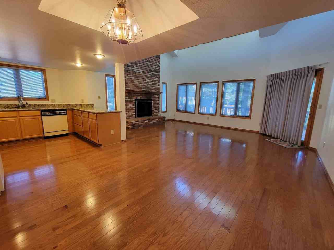 6209 E Willow Loop - Photo 3 of 3