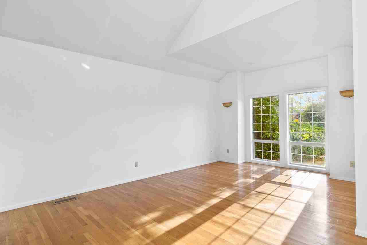 6814 119th Ave Se - Photo 2 of 21