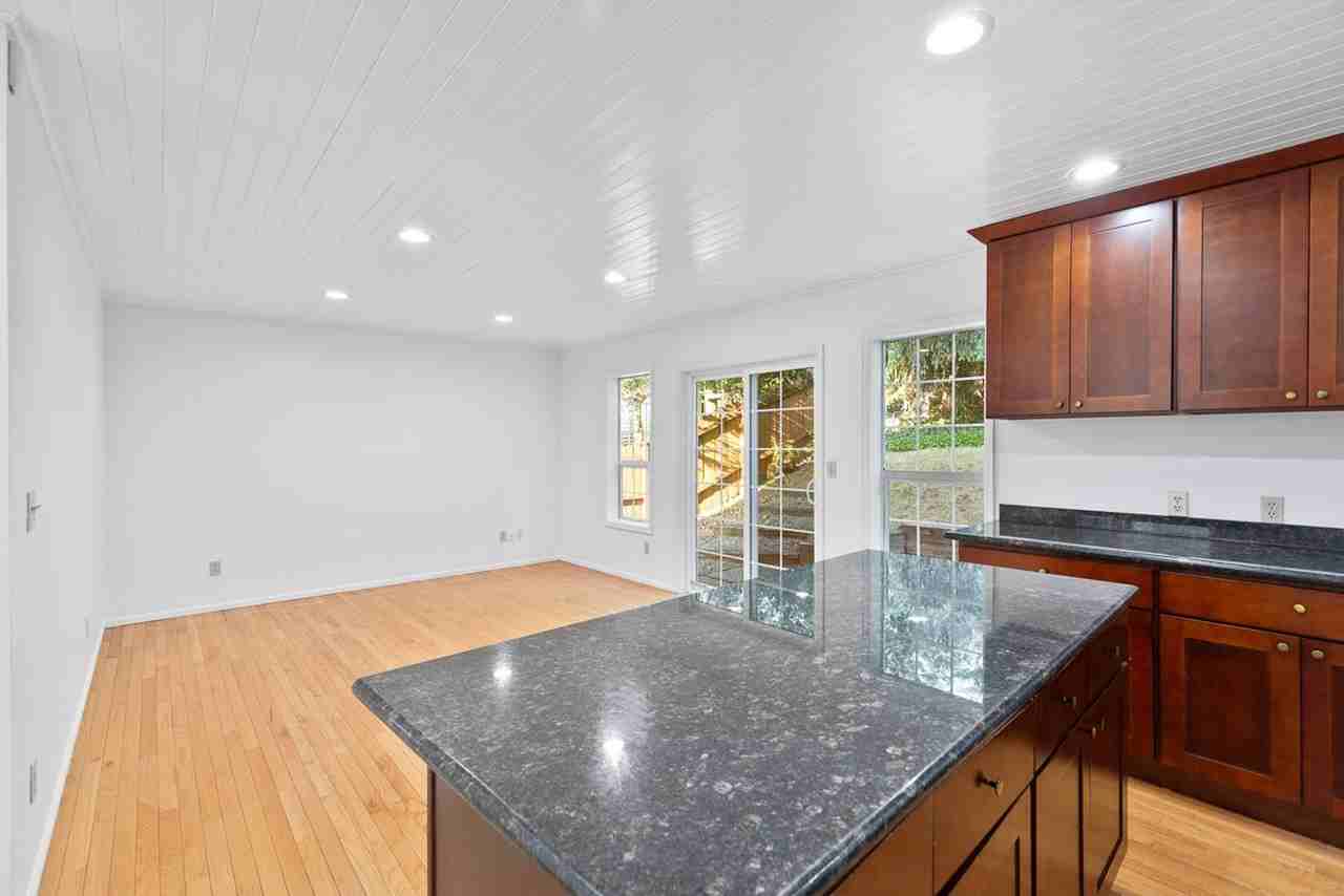 6814 119th Ave Se - Photo 7 of 21