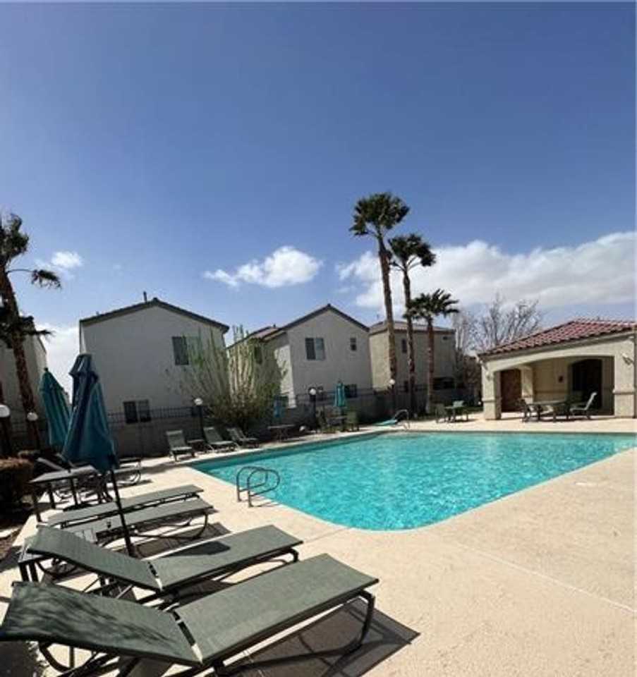 10424 Palm Village St - Photo 2 of 23