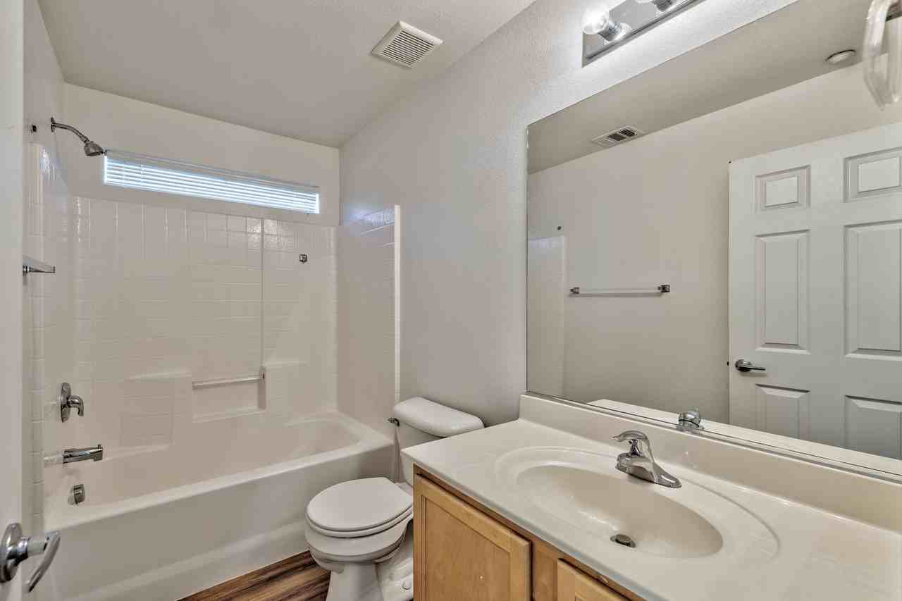 10096 Sunset Palisades Way #101 - Photo 7 of 16