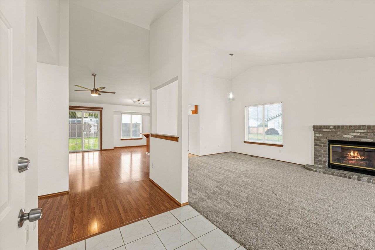 1224 143rd St E - Photo 3 of 40
