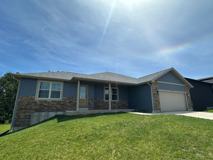 165 Mesa Dr - Photo 1 of 1