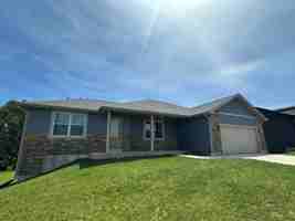 featured image of 165 Mesa Dr