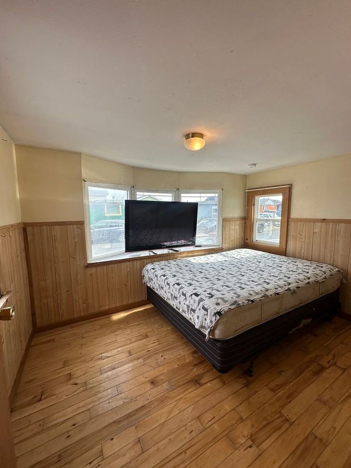 1897 L St #3 - Photo 4 of 10