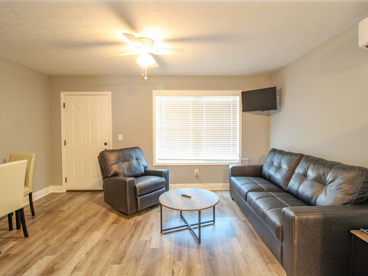 14397 Friend Rd #5