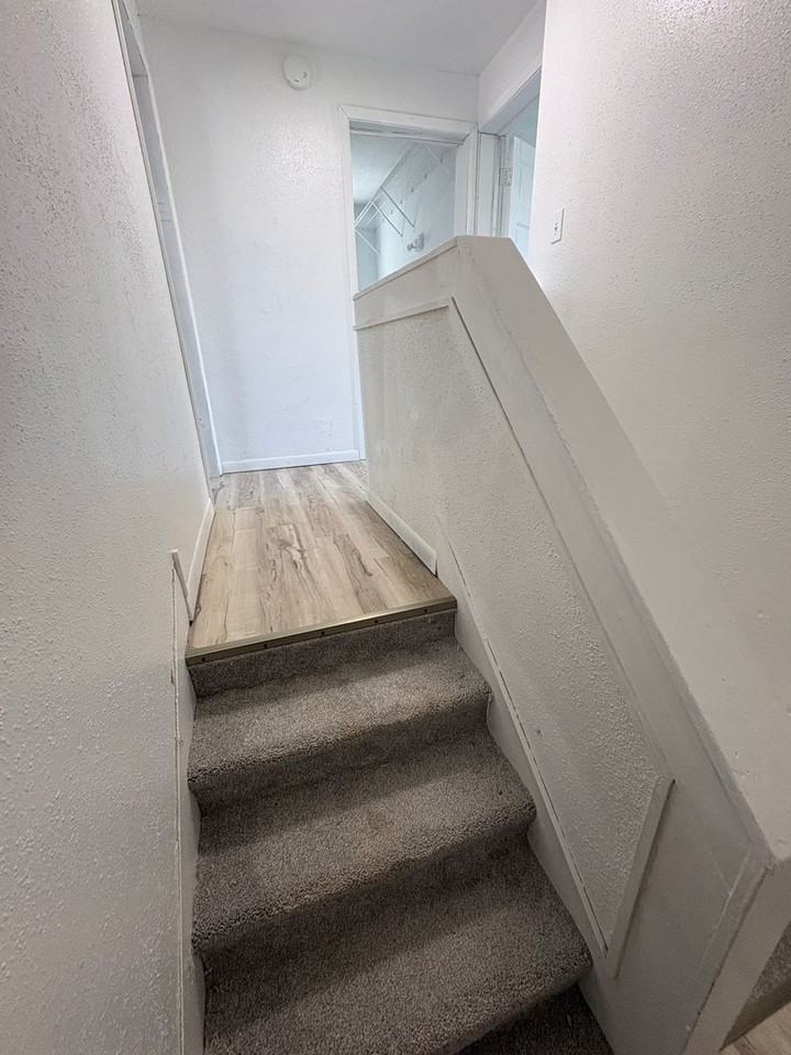 624 Magnolia Pkwy - Photo 4 of 10