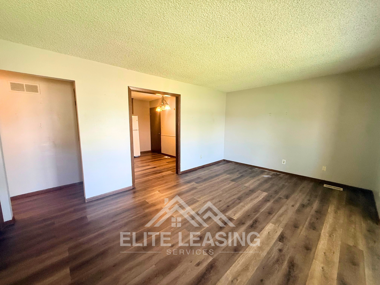 2745 Sw Arrowhead Rd - Photo 2 of 7