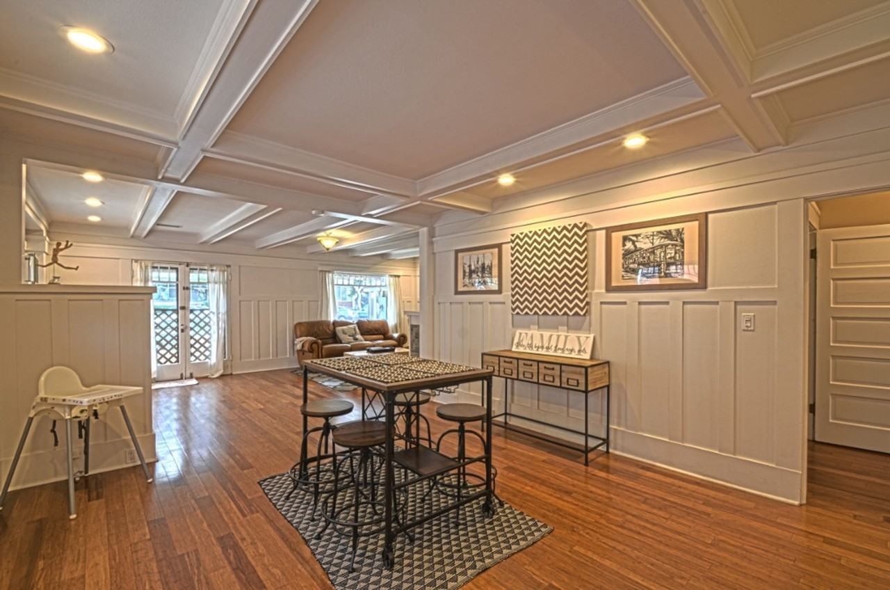 2642 2nd Ave - Photo 7 of 29
